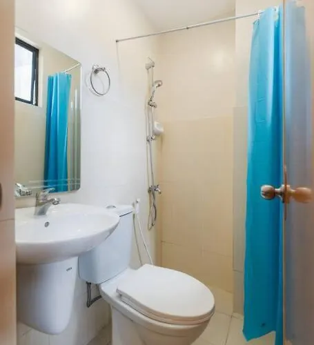 Furnished 3br Townhouse Near It Park With Parking, Fast Wifi, Netflix And