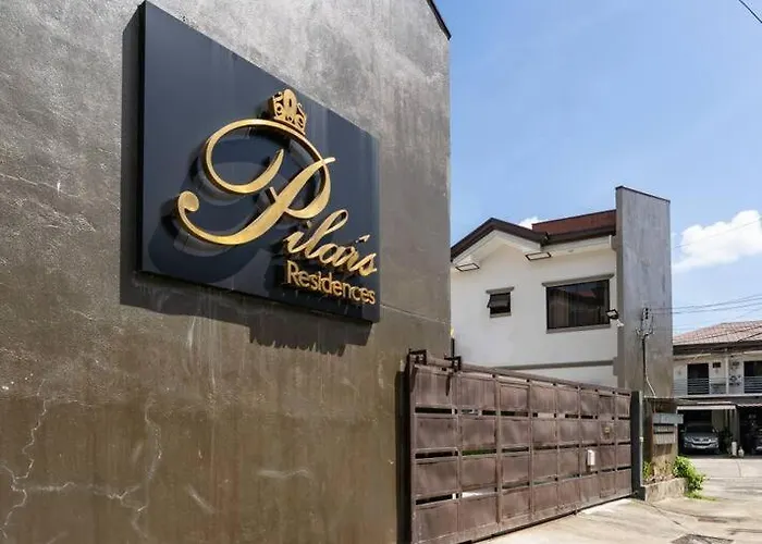 Furnished 3br Townhouse Near It Park With Parking, Fast Wifi, Netflix And Holiday home