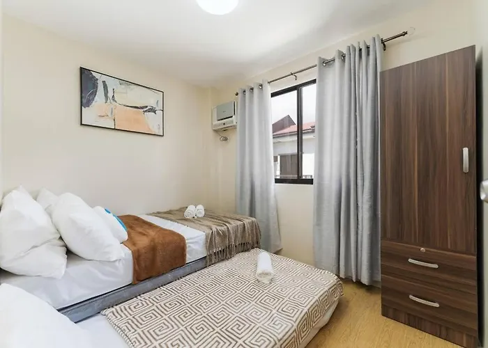 Furnished 3br Townhouse Near It Park With Parking, Fast Wifi, Netflix And * Cebu