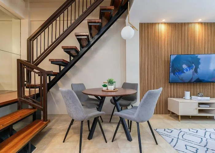 Holiday home Furnished 3br Townhouse Near It Park With Parking, Fast Wifi, Netflix And Cebu